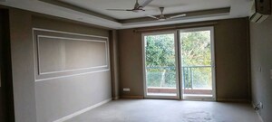 Room in 3 BHK Builder Floor at Ansal Plaza Sector-23, Sector 23 – for Rent