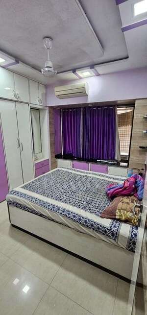 Bedroom in 3 BHK Apartment at Shah Arcade II, Malad East – for Rent