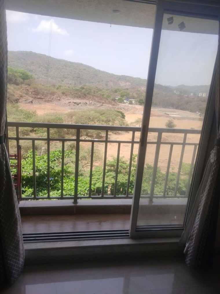 Balcony, vihang-vermont 2 Bedroom 556 Sq.Ft. Apartment In Ghodbunder Road Thane 10541093