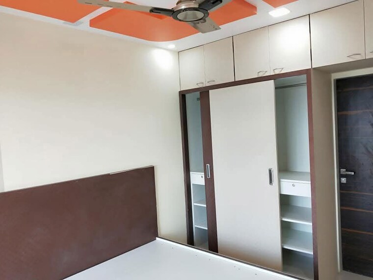 Room, chauhan-avenue 3 Bedroom 1200 Sq.Ft. Apartment In Goregaon West Mumbai 10541100