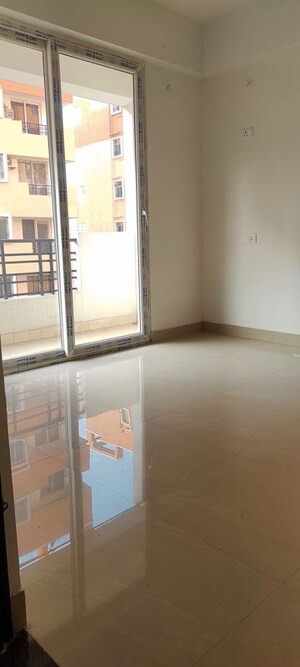 Room in 3 BHK Apartment at Danapur – for Sale