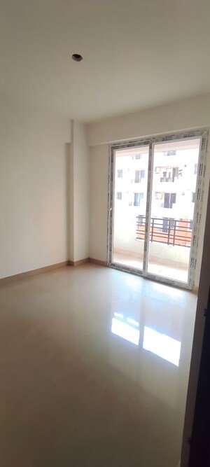 Room in 3 BHK Apartment at Danapur – for Sale
