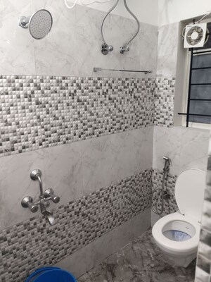 Bathroom in 1 BHK Apartment at Sri Sai Residency Kadubeesanahalli, Kadubeesanahalli – for Rent