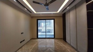 Room in 3 BHK Builder Floor at Alphacorp Gurgaon One 22, Sector 22 – for Rent