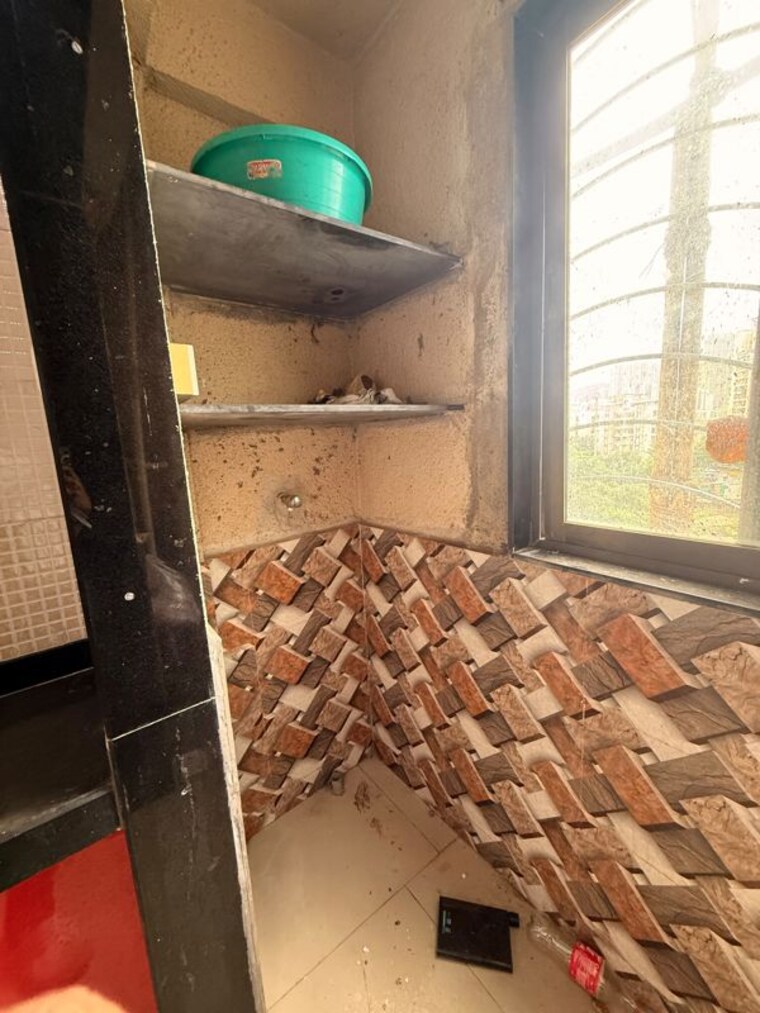 Bathroom, sudarshan-sky-garden 2 Bedroom 665 Sq.Ft. Apartment In Ghodbunder Road Thane 10541128