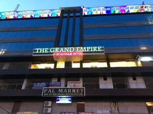  Office Space – Exterior View View at Bailey Road - for Rent