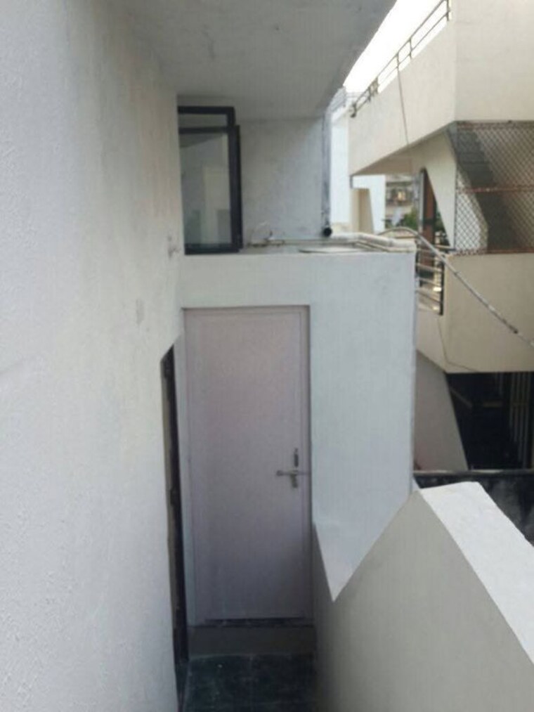 Kitchen, vastrapur 5 Bedroom 325 Sq.Ft. Independent House In Vastrapur Ahmedabad 10541138