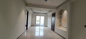 Building Lobby in 3 BHK Builder Floor at Sector 21 – for Rent