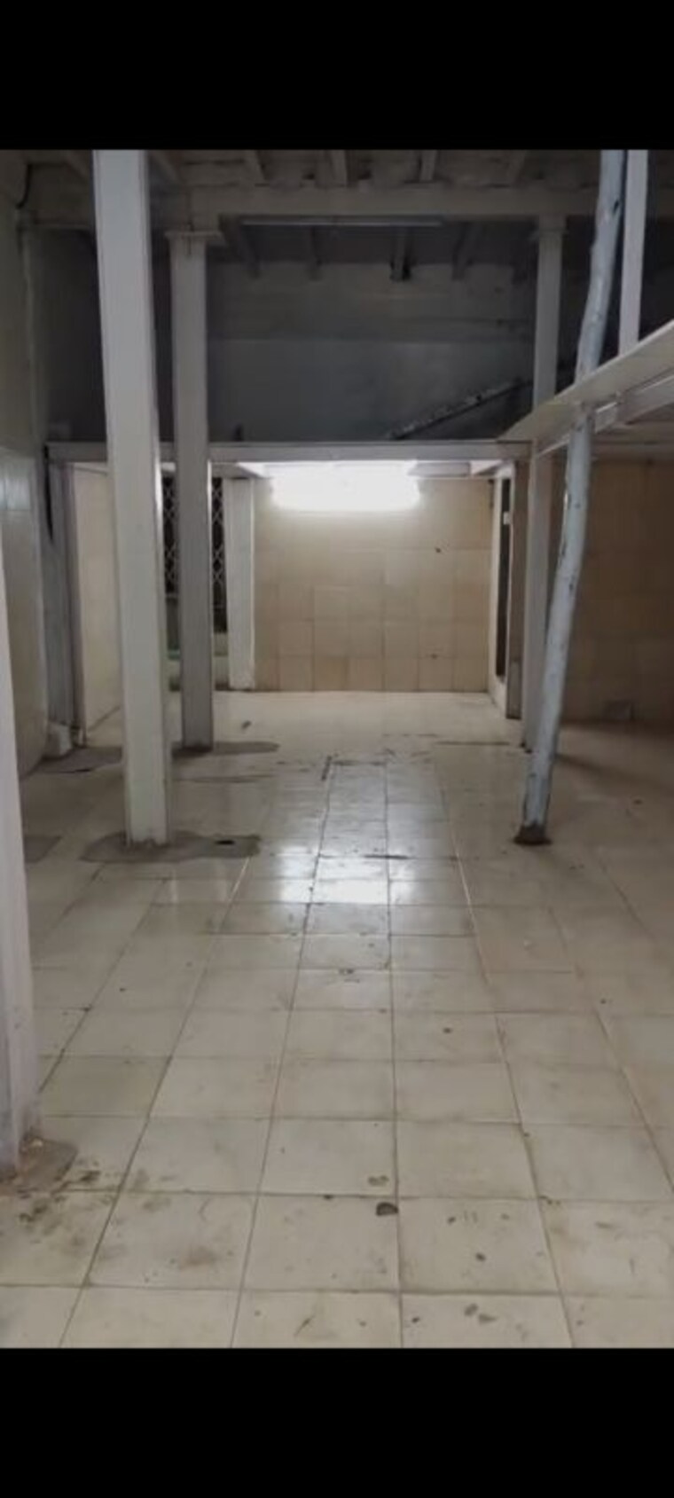 Bathroom, birla-prabhadevi Commercial Shop 850 Sq.Ft. In Prabhadevi Mumbai 10541177