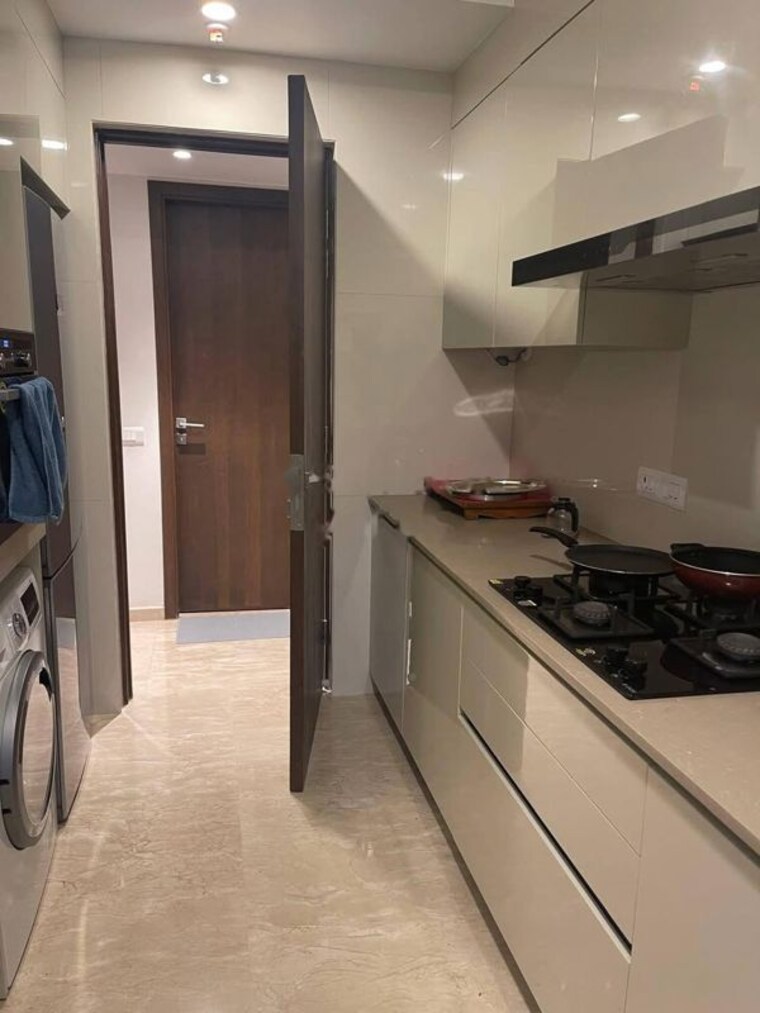 Kitchen, castle-rock 2 Bedroom 975 Sq.Ft. Apartment In Powai Mumbai 10541185