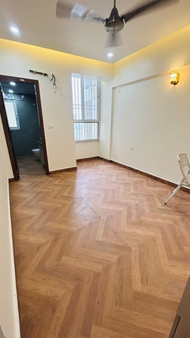 Room, jaypee-greens-pavilion-court 2 Bedroom 1350 Sq.Ft. Apartment In Sector 128 Noida 10541205