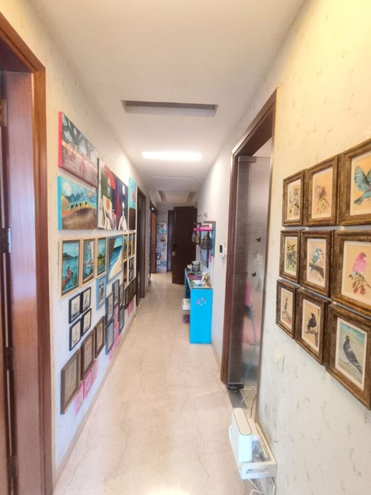 undefined, safdarjung enclave 3 Bedroom 275 Sq.Yd. Builder Floor In Safdarjung Enclave Delhi 10541211