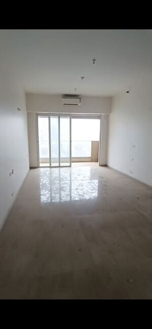 2 BHK Apartment For Sale in Kalpataru Radiance, Goregaon West