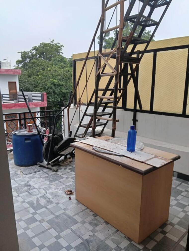 Balcony, dwarkadhis-city 1 Bedroom 1200 Sq.Ft. Builder Floor In Sector 23 Gurgaon 10541237