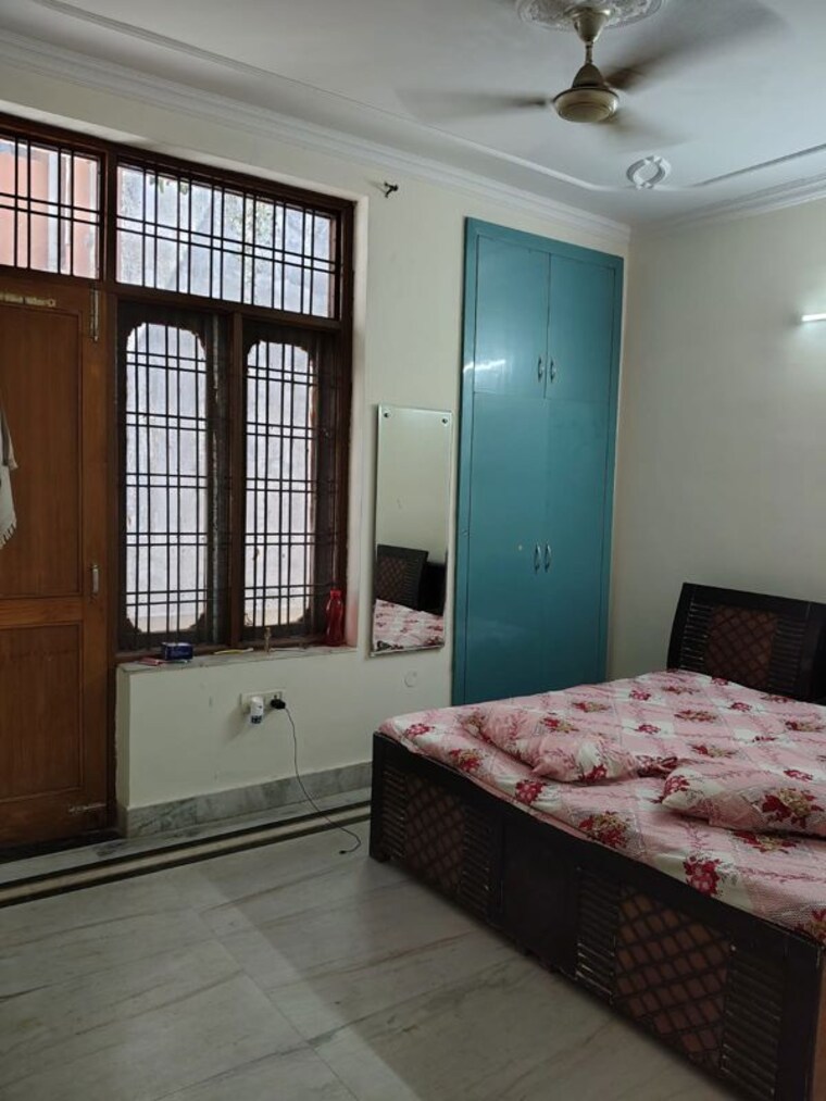 Bedroom, sector 52 3 Bedroom 2000 Sq.Ft. Independent House In Sector 52 Noida 10541235