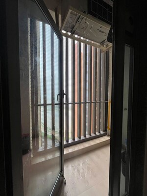 Building Lobby in 3 BHK Apartment at Piramal Mahalaxmi, Mahalaxmi – for Rent