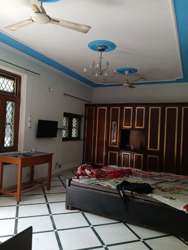 Bedroom, rwa-surya-vihar 1 Bedroom 1400 Sq.Ft. Builder Floor In Sector 21 Gurgaon 10541260