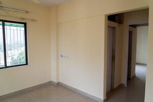 Room in 2 BHK Apartment at Anant Metropolis Insignia Towers, Kasarvadavali – for Rent