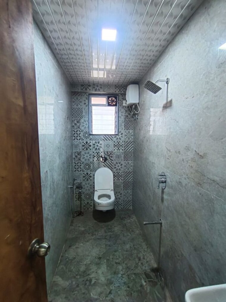 Bathroom, arihant-balaji-pride 4 Bedroom 2100 Sq.Ft. Apartment In Chembur Mumbai 10541264