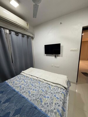 Bedroom in 1 BHK Apartment at Borivali East – for Sale