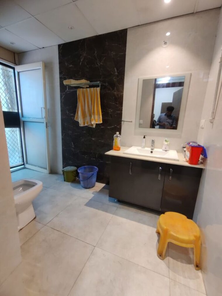 Bathroom, kamakshi-maverick-tower 2 Bedroom 1080 Sq.Ft. Builder Floor In Sector 63 Noida 10541287