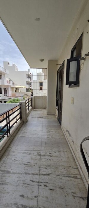 Balcony in 3 BHK Builder Floor at Sector 23 – for Rent