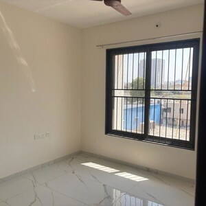 Room in 2 BHK Builder Floor at Kohinoor Sapphire 2, Tathawade – for Rent
