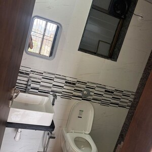 Washroom in 2 BHK Builder Floor at Kohinoor Sapphire 2, Tathawade – for Rent