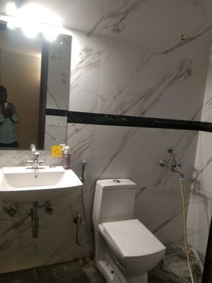 Team Area in 3 BHK Builder Floor at Mehrauli – for Rent