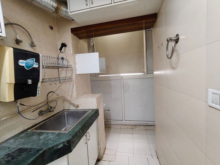 Kitchen, gaur-city-2-10th-avenue 2 Bedroom 980 Sq.Ft. Apartment In Sector 16c Greater Noida Greater Noida 10541364