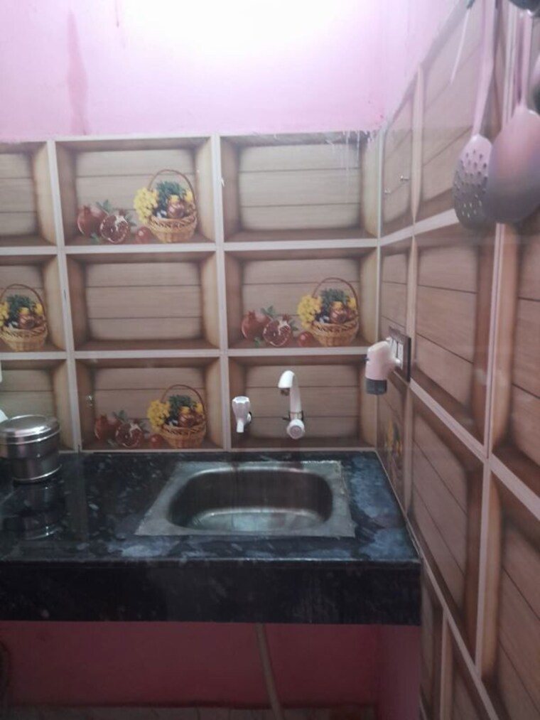 Kitchen, deepawali-enclave 1 Bedroom 55 Sq.Yd. Independent House In Ismailpur Faridabad 10541326