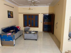 2 BHK Builder Floor For Rent in Sector 22