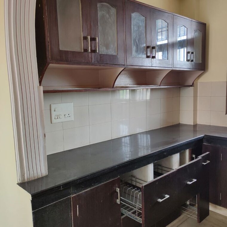 Kitchen, rwa-apartments-sector-108 3 Bedroom 162 Sq.Mt. Builder Floor In Sector 108 Noida 10541365