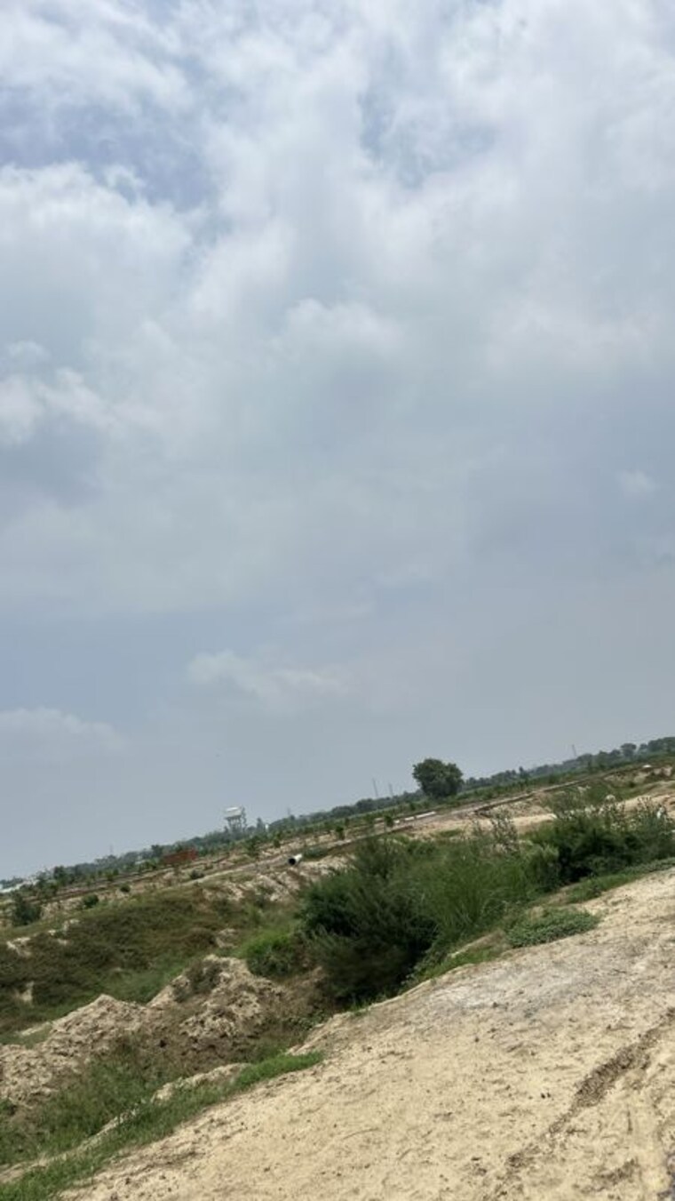 undefined, dadri  70 Sq.Yd. Plot In Dadri Greater Noida 10541362