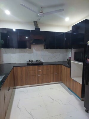 Kitchen in 3 BHK Builder Floor at Sector 57 – for Sale