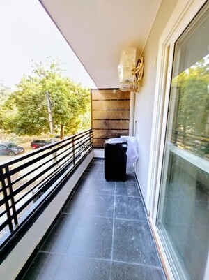 Balcony in 1 BHK Builder Floor at Sector 46 – for Rent