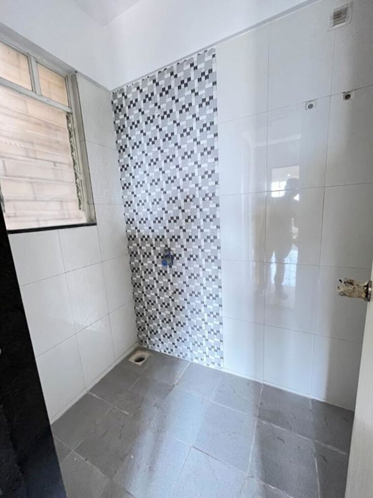 Bathroom, banka-sapphire 1 Bedroom 717 Sq.Ft. Apartment In Pisoli Pune 10541380