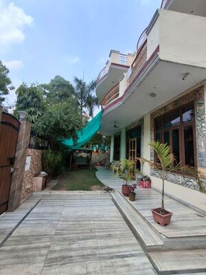 2 BHK Builder Floor – Exterior View View at Sector 23 - for Rent