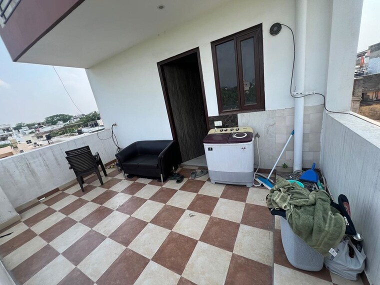 Team Area, sector 23 2 Bedroom 2200 Sq.Ft. Builder Floor In Sector 23 Gurgaon 10541420