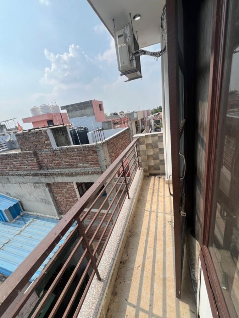 Balcony, sector 23 2 Bedroom 2200 Sq.Ft. Builder Floor In Sector 23 Gurgaon 10541420