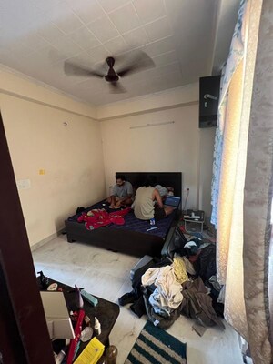 2 BHK Builder Floor For Rent in Sector 23