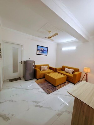 Living Room in 1 BHK Builder Floor at Sector 46 – for Rent