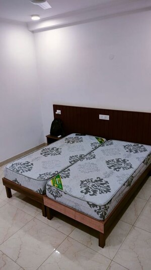 Bedroom in 1 BHK Builder Floor at Sector 51 – for Rent