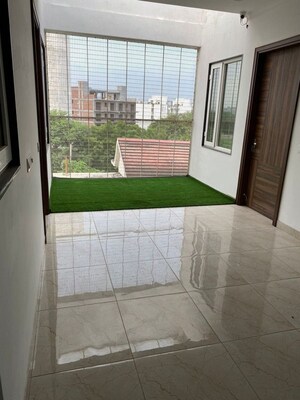 Balcony in 1 BHK Builder Floor at Sector 51 – for Rent