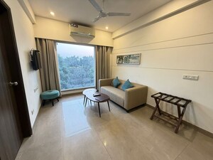 1 BHK Builder Floor For Rent in Sector 45