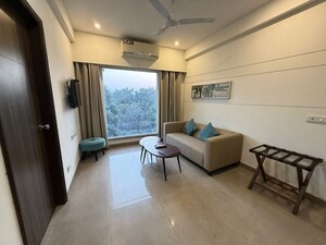 Living Room in 1 BHK Builder Floor at Sector 45 – for Rent