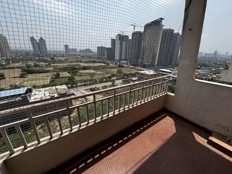 Balcony, upavp-ganga-yamuna-and-hindon-enclave 2.5 Bedroom 1295 Sq.Ft. Apartment In Pratap Vihar Ghaziabad 10541439