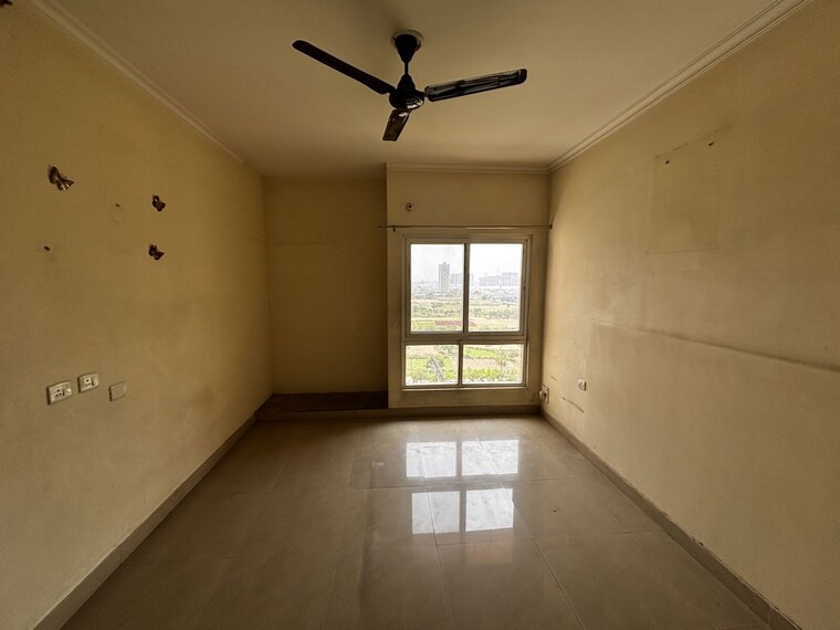 Room, upavp-ganga-yamuna-and-hindon-enclave 2.5 Bedroom 1295 Sq.Ft. Apartment In Pratap Vihar Ghaziabad 10541439