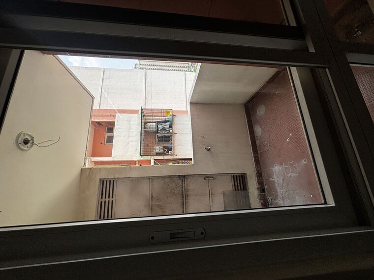 Kitchen, upavp-ganga-yamuna-and-hindon-enclave 2.5 Bedroom 1295 Sq.Ft. Apartment In Pratap Vihar Ghaziabad 10541439