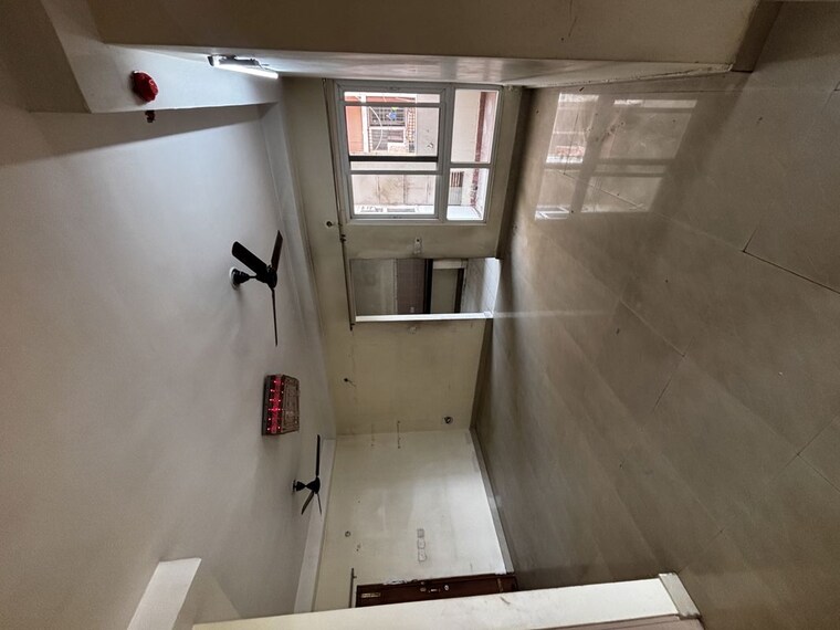 Balcony, upavp-ganga-yamuna-and-hindon-enclave 2.5 Bedroom 1295 Sq.Ft. Apartment In Pratap Vihar Ghaziabad 10541439